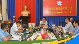 nhap anh bai viet ve danh gia hoi dong Giao Thuy