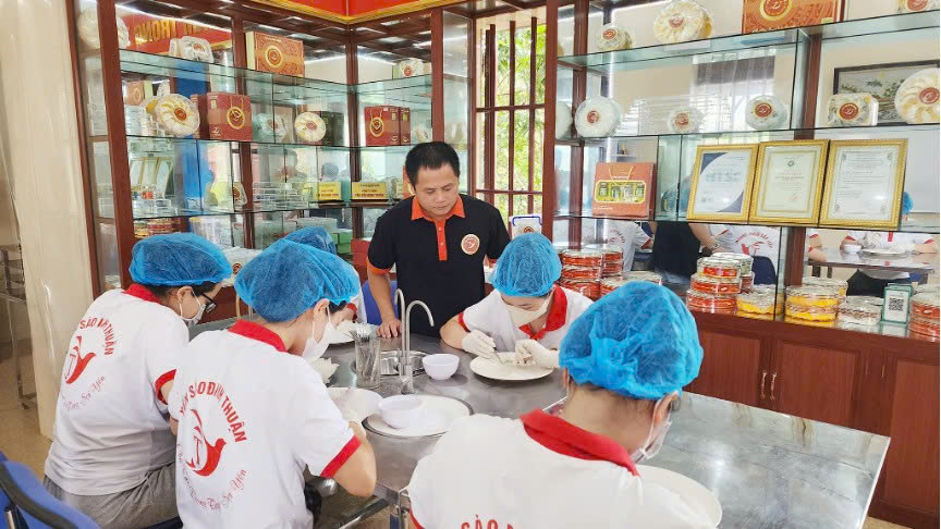 OCOP trong mắt người trẻ Nam Định: Khi sức trẻ kết nối đặc sản bản địa và đổi mới sáng tạo 2 z6746323914479 236e2136d5b8a650ca83796d8513c4aa